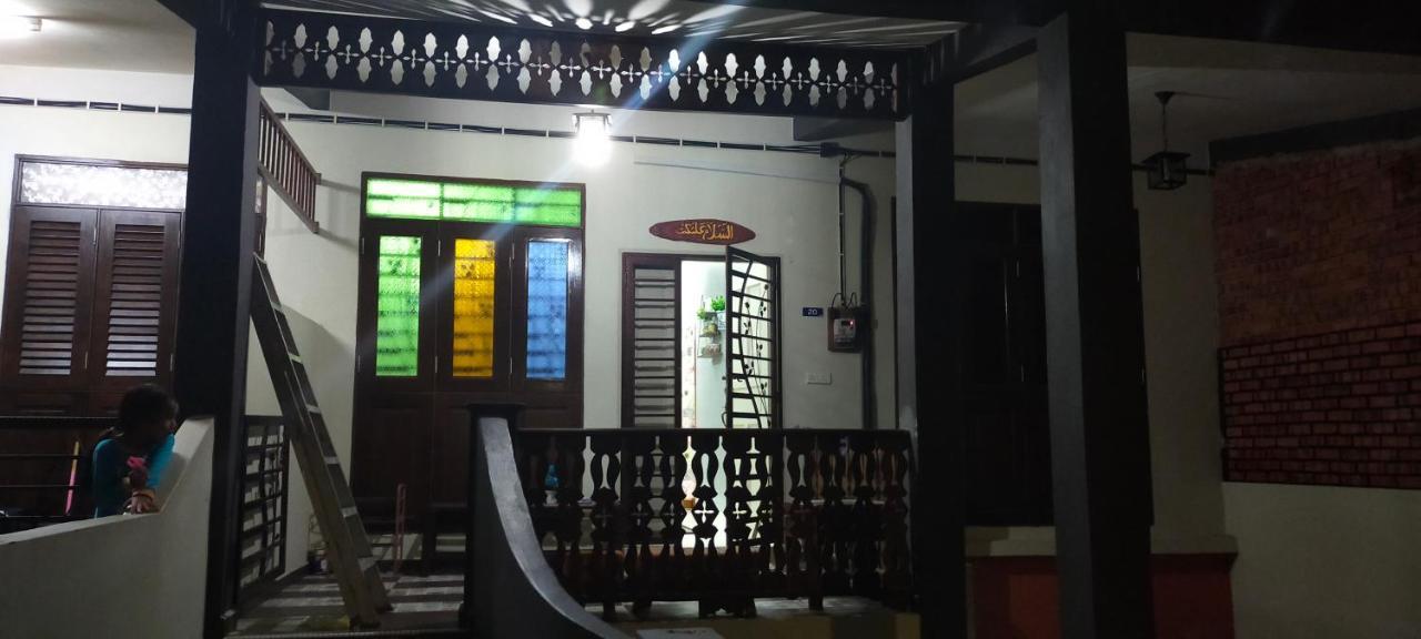 הוילה Malacca Teratakmuslim H'H מראה חיצוני תמונה