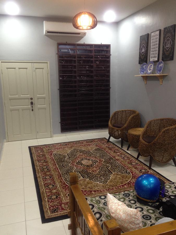 הוילה Malacca Teratakmuslim H'H מראה חיצוני תמונה